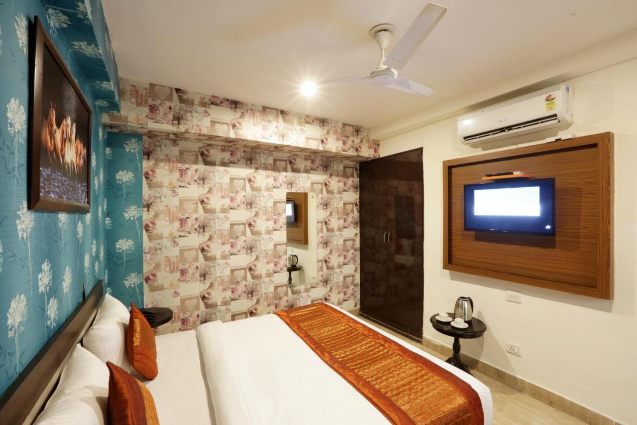 Hotel Airport Star Yeni Delhi Dış mekan fotoğraf