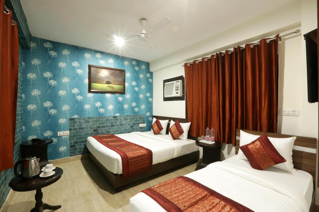 Hotel Airport Star Yeni Delhi Dış mekan fotoğraf