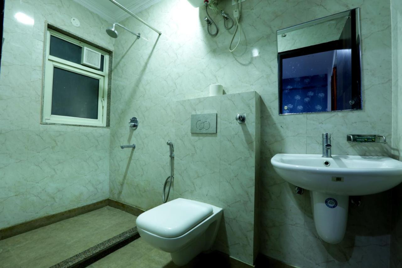 Hotel Airport Star Yeni Delhi Dış mekan fotoğraf