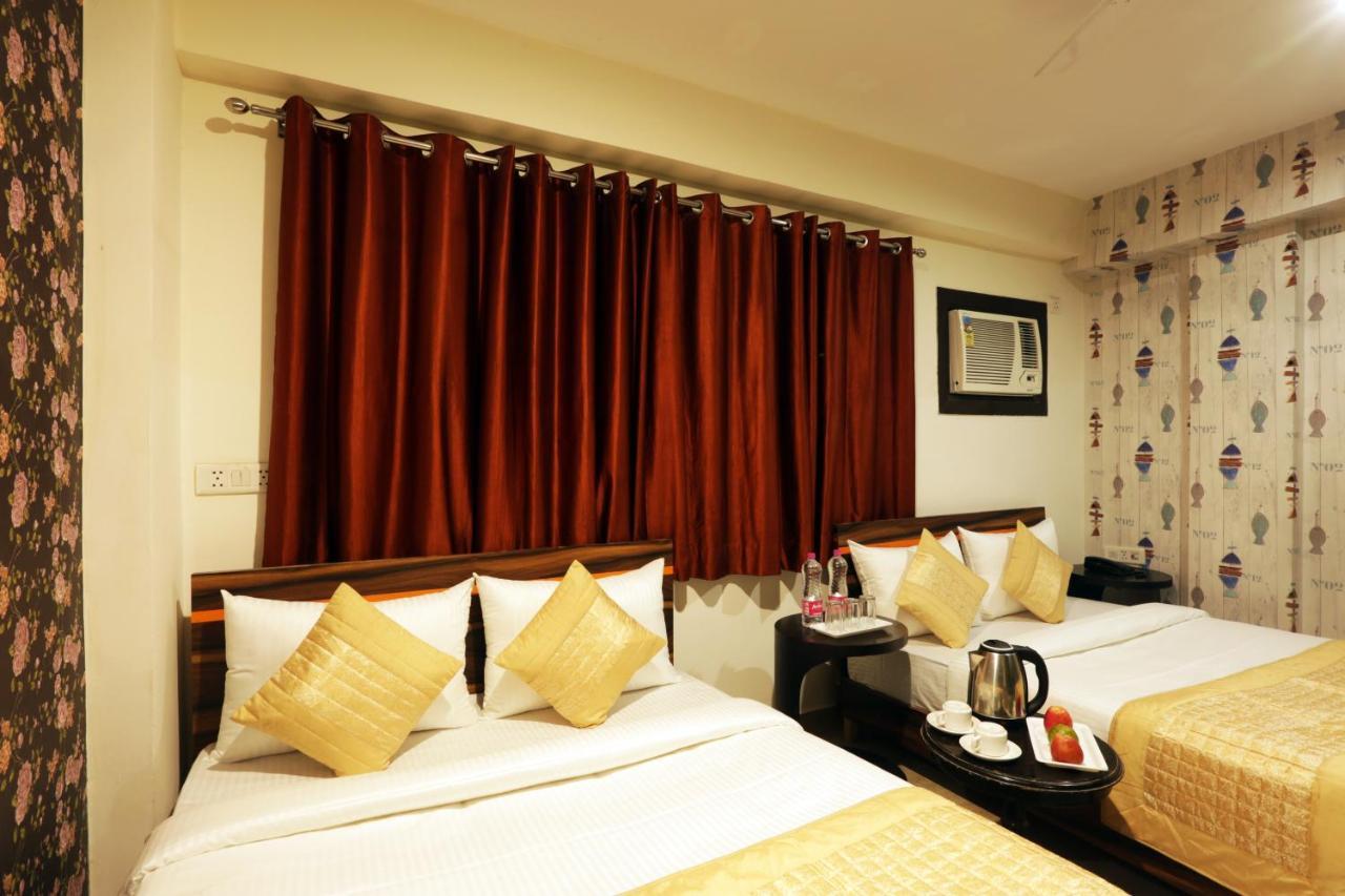 Hotel Airport Star Yeni Delhi Dış mekan fotoğraf