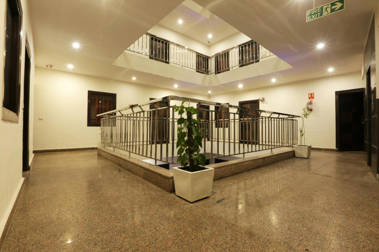 Hotel Airport Star Yeni Delhi Dış mekan fotoğraf